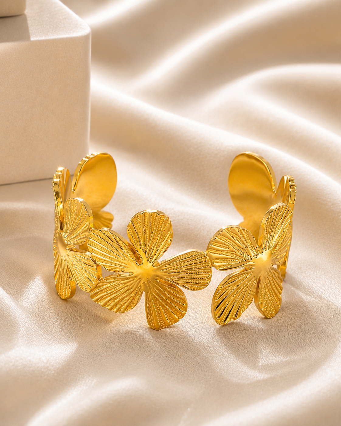 Aurielle Bloom Bracelet